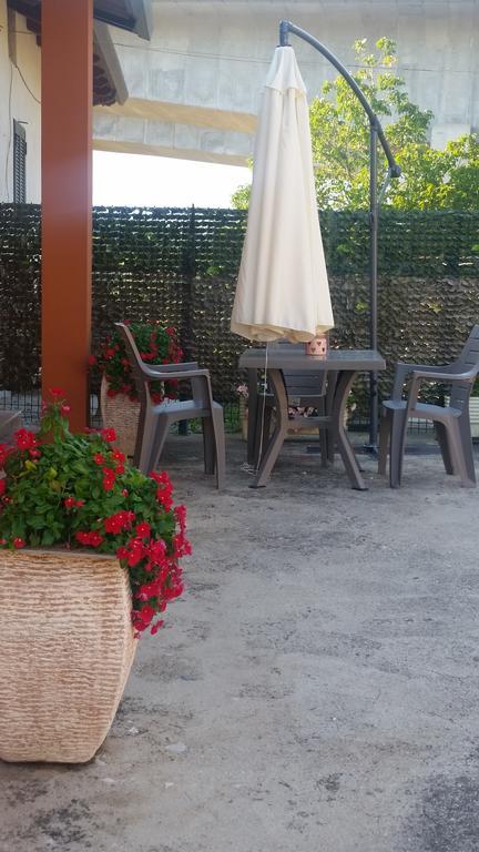 La Casa Dei Nonni Bed & Breakfast Campagna Exterior photo
